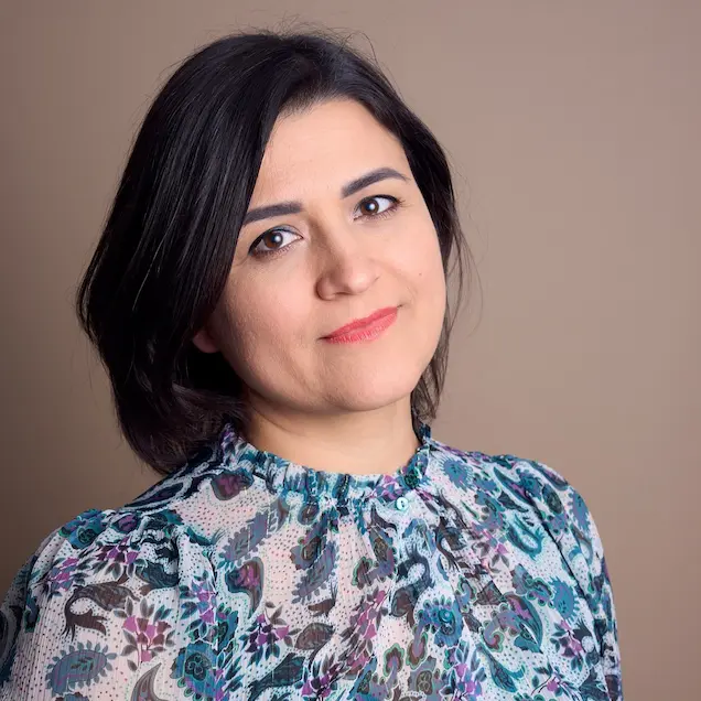 Elena Povolachi, sophrologue et praticienne en hypnose à Boulogne-Billancourt