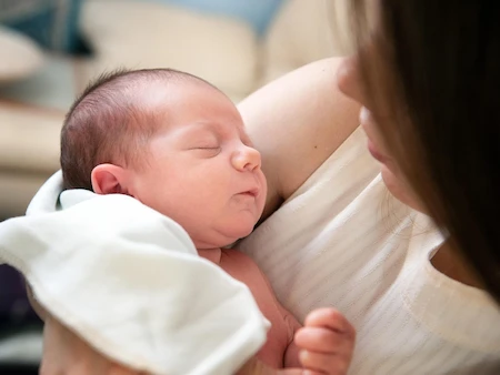 Accompagnement émotionnel du post-partum et bien-être de la maman à Boulogne-Billancourt